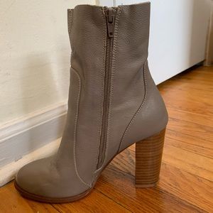 chinese laundry cool kid boot